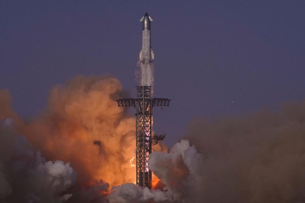 Picture SpaceX Rocket