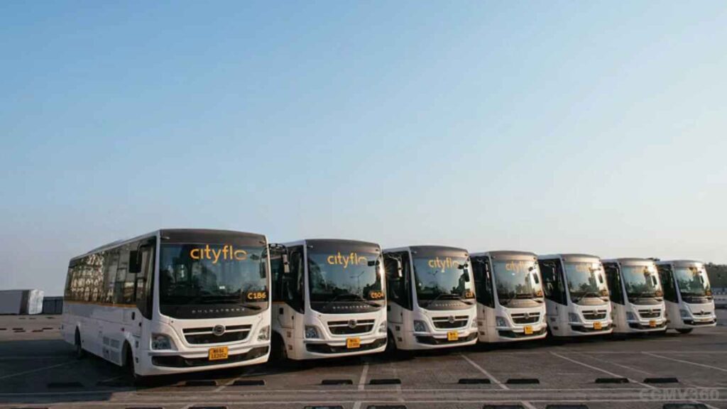 CityFlo busses in a line.
