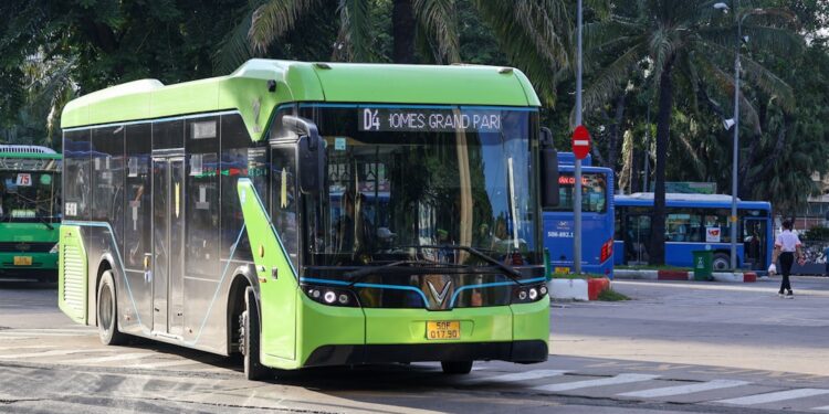 VinFast Launches Green SM EV Ride Hailing Service in India