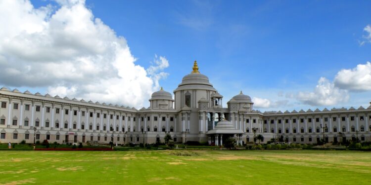 Karnataka HC Orders Immediate Release of Gameskraft Cofounders Amid Legal Battle