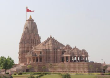 Gujarat Unveils Ambitious Data Centre Policy to Boost Tech Infrastructure Gujarat Unveils Ambitious Data Centre Policy to Boost Tech Infrastructure